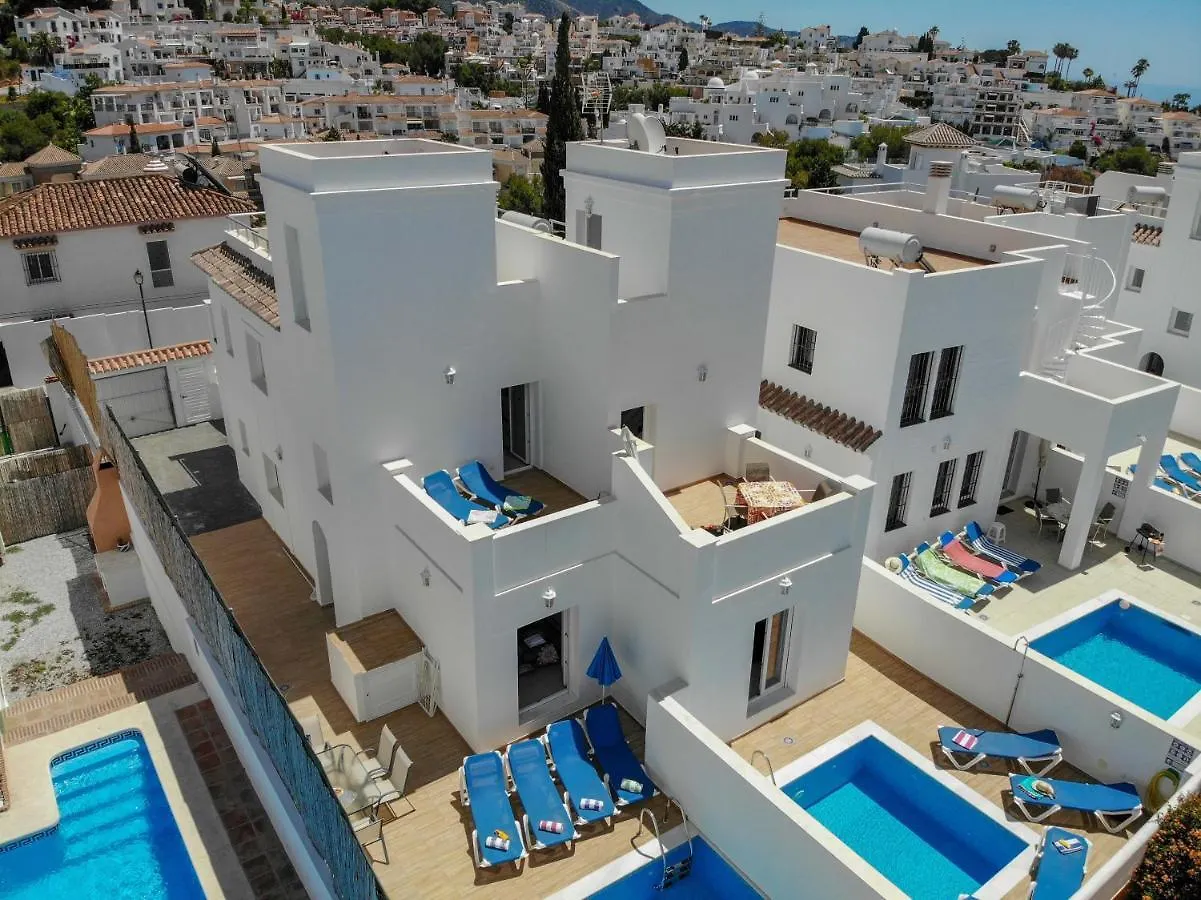 Villa Nerja Paradise Rentals İspanya